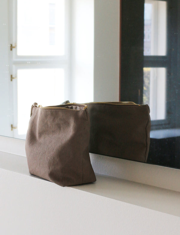 Toiletry Bag Sandy Brown